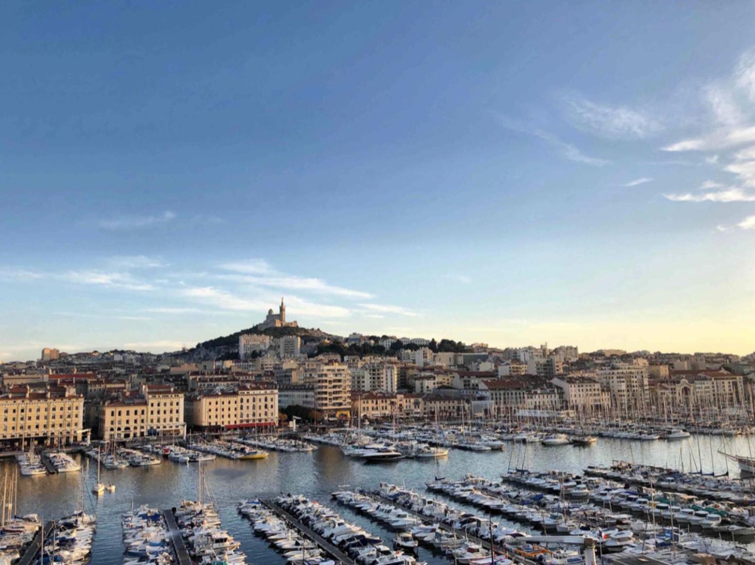 Serenity Escape Marseille - Sea View & Sunset Apartment Exterior photo