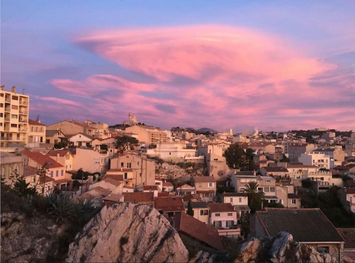 Serenity Escape Marseille - Sea View & Sunset Apartment Exterior photo